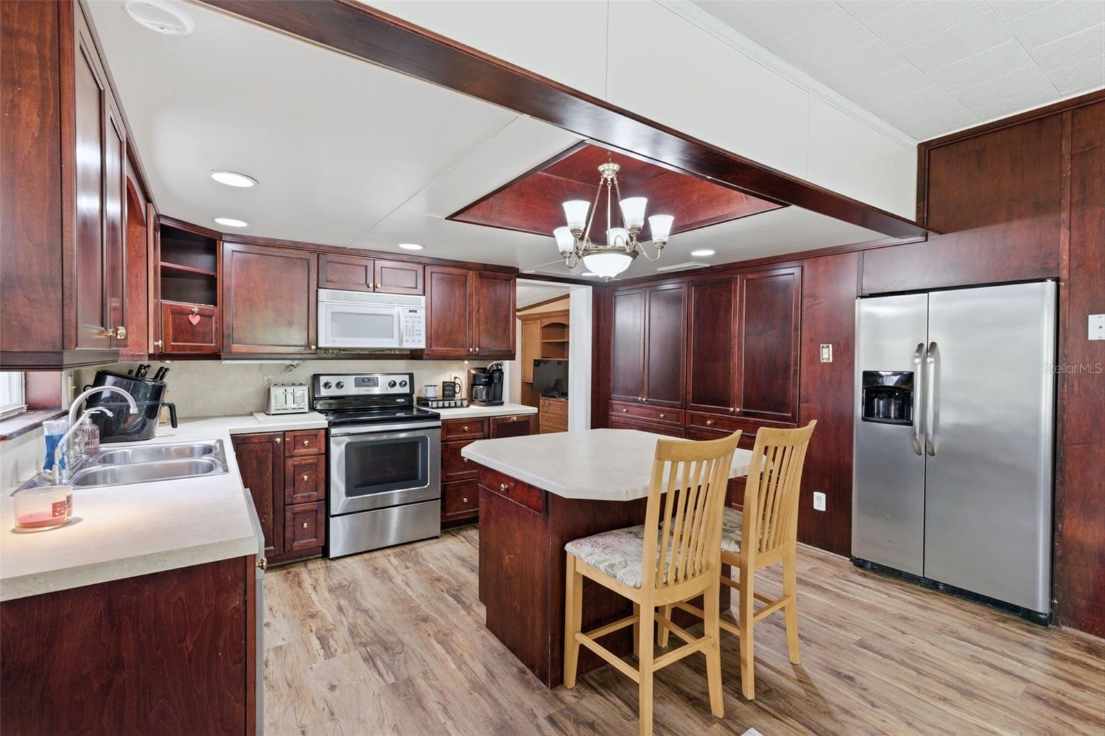 Image 10 of 73 For 935 Florida Avenue