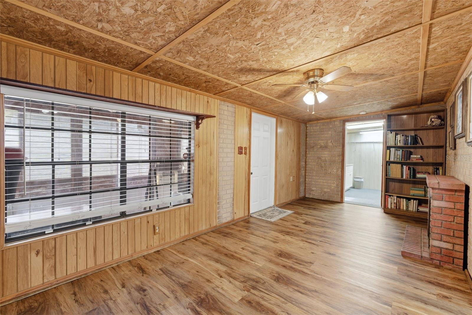 Image 19 of 73 For 935 Florida Avenue