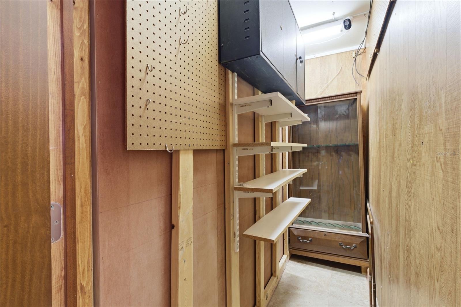 Image 27 of 73 For 935 Florida Avenue