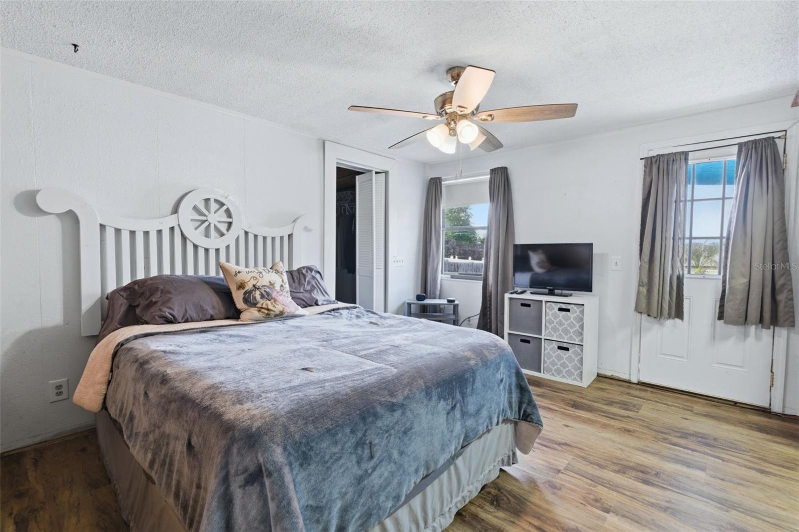 Image 30 of 73 For 935 Florida Avenue