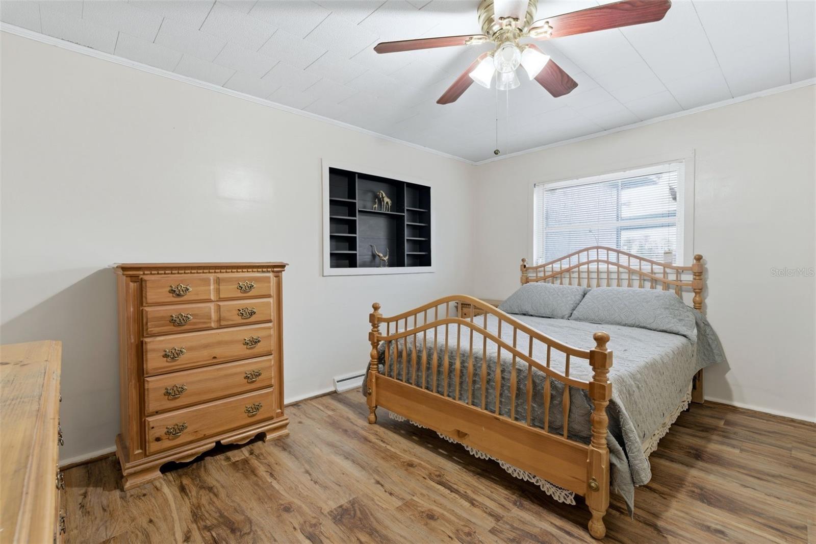 Image 36 of 73 For 935 Florida Avenue