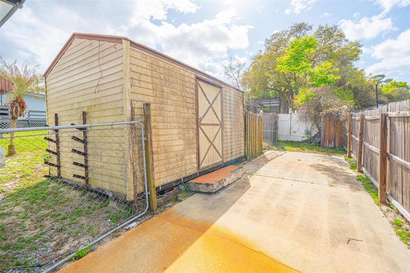 Image 42 of 73 For 935 Florida Avenue