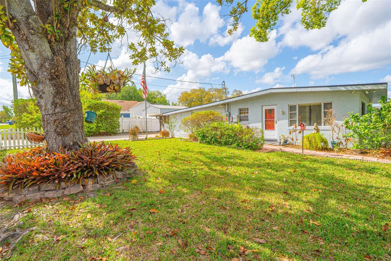 Image 5 of 73 For 935 Florida Avenue