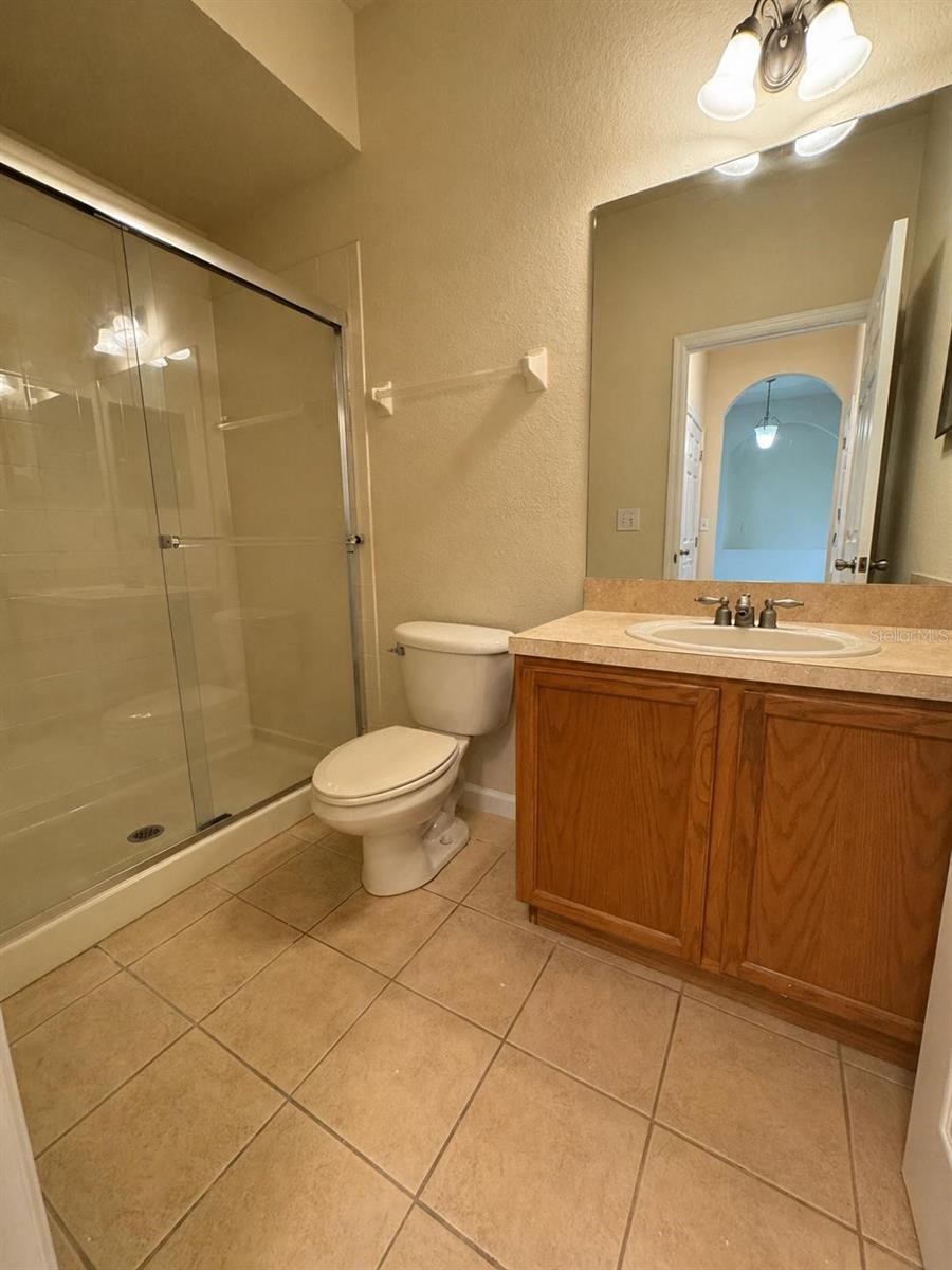 Image 16 of 41 For 2543 Old Kent Circle