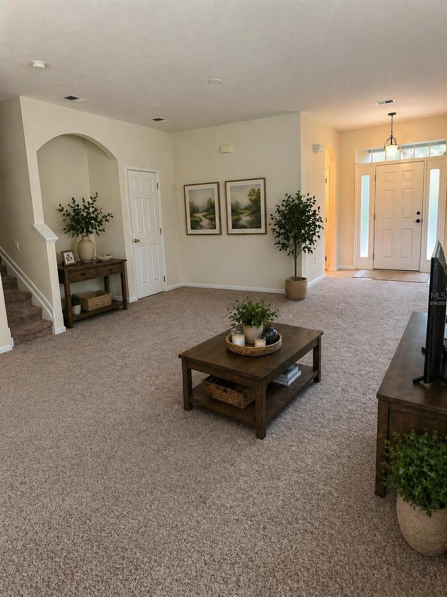 Image 9 of 41 For 2543 Old Kent Circle