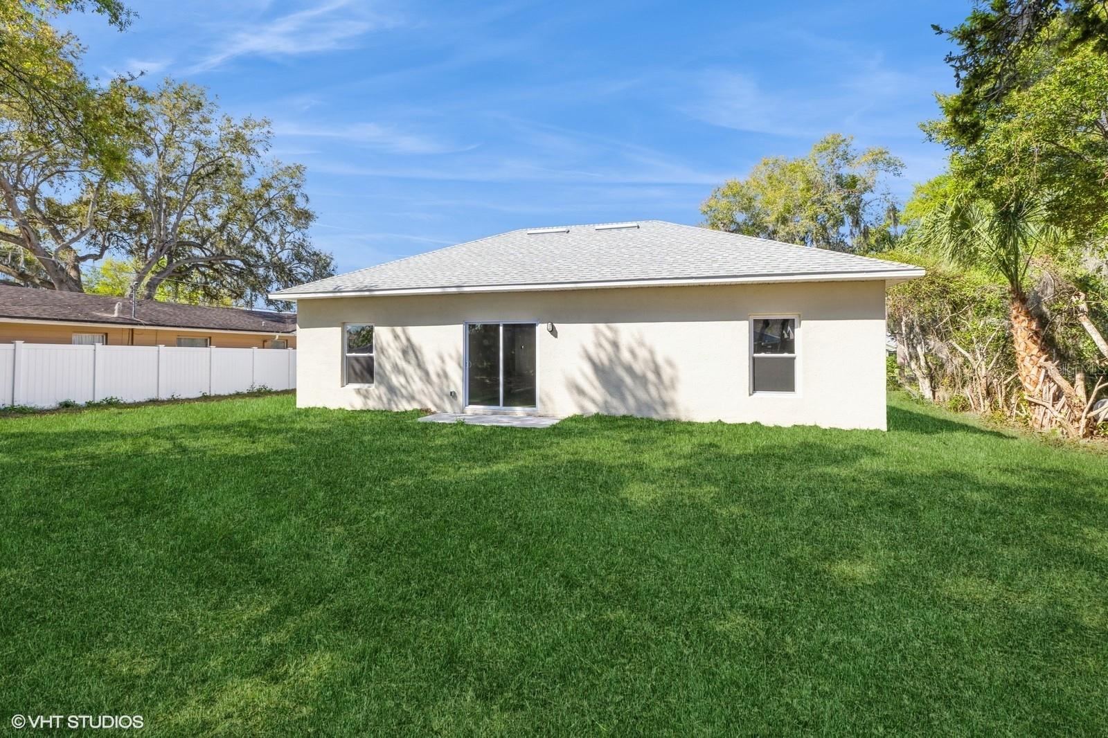 Image 25 of 25 For 613 Dakota Avenue