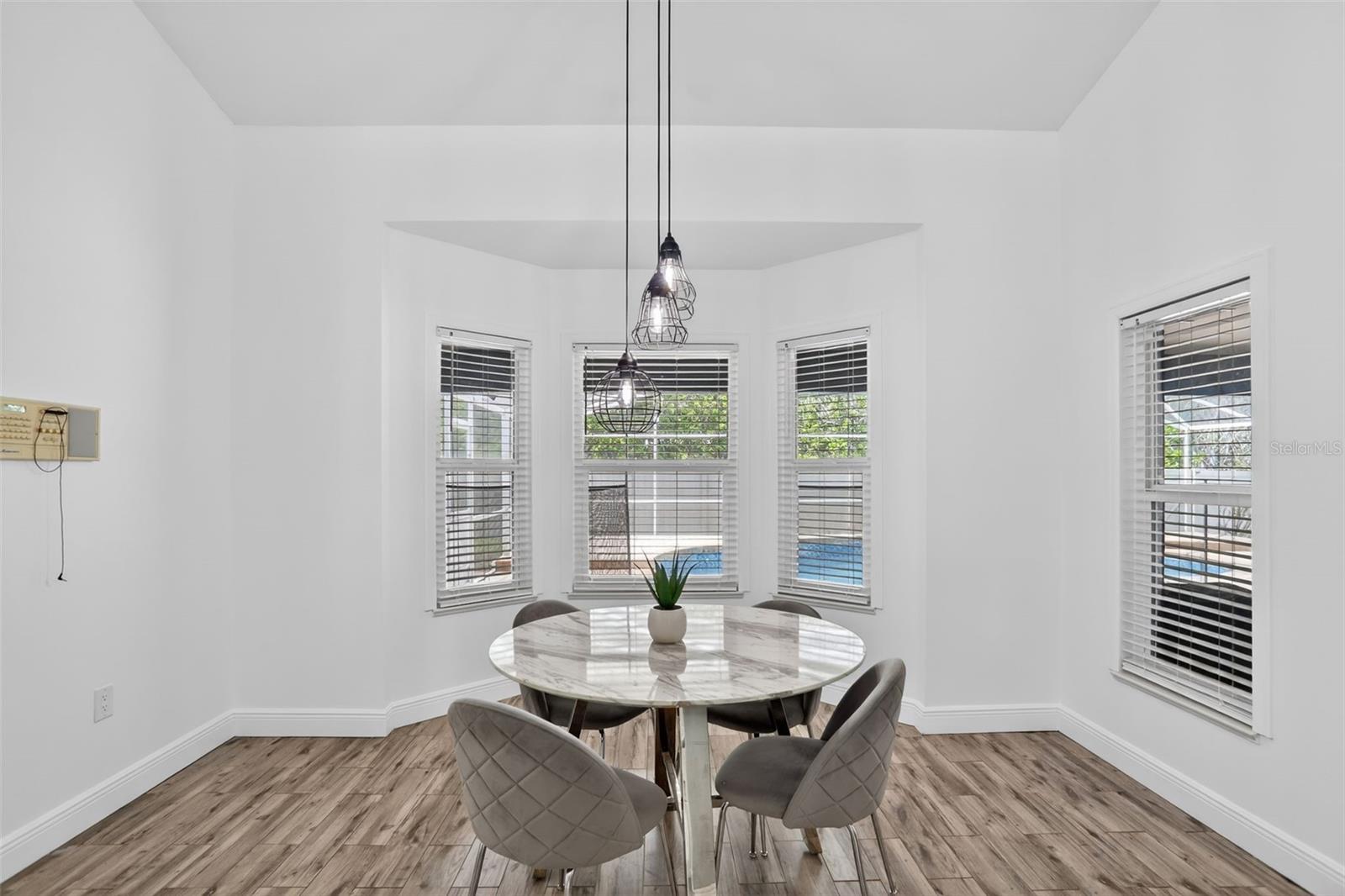 Image 13 of 41 For 5232 Hammock Circle