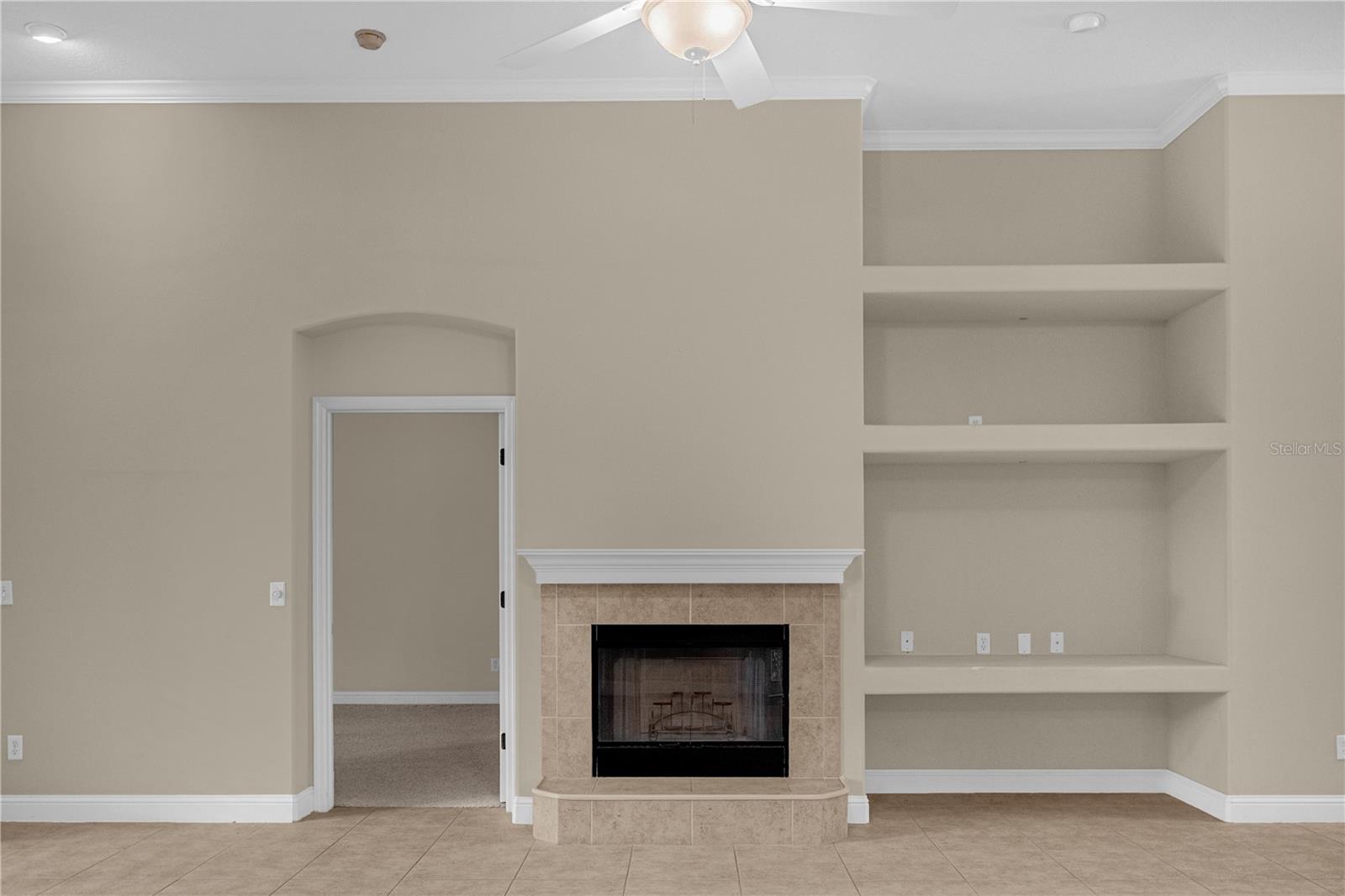 Image 11 of 36 For 10674 Woodchase Circle