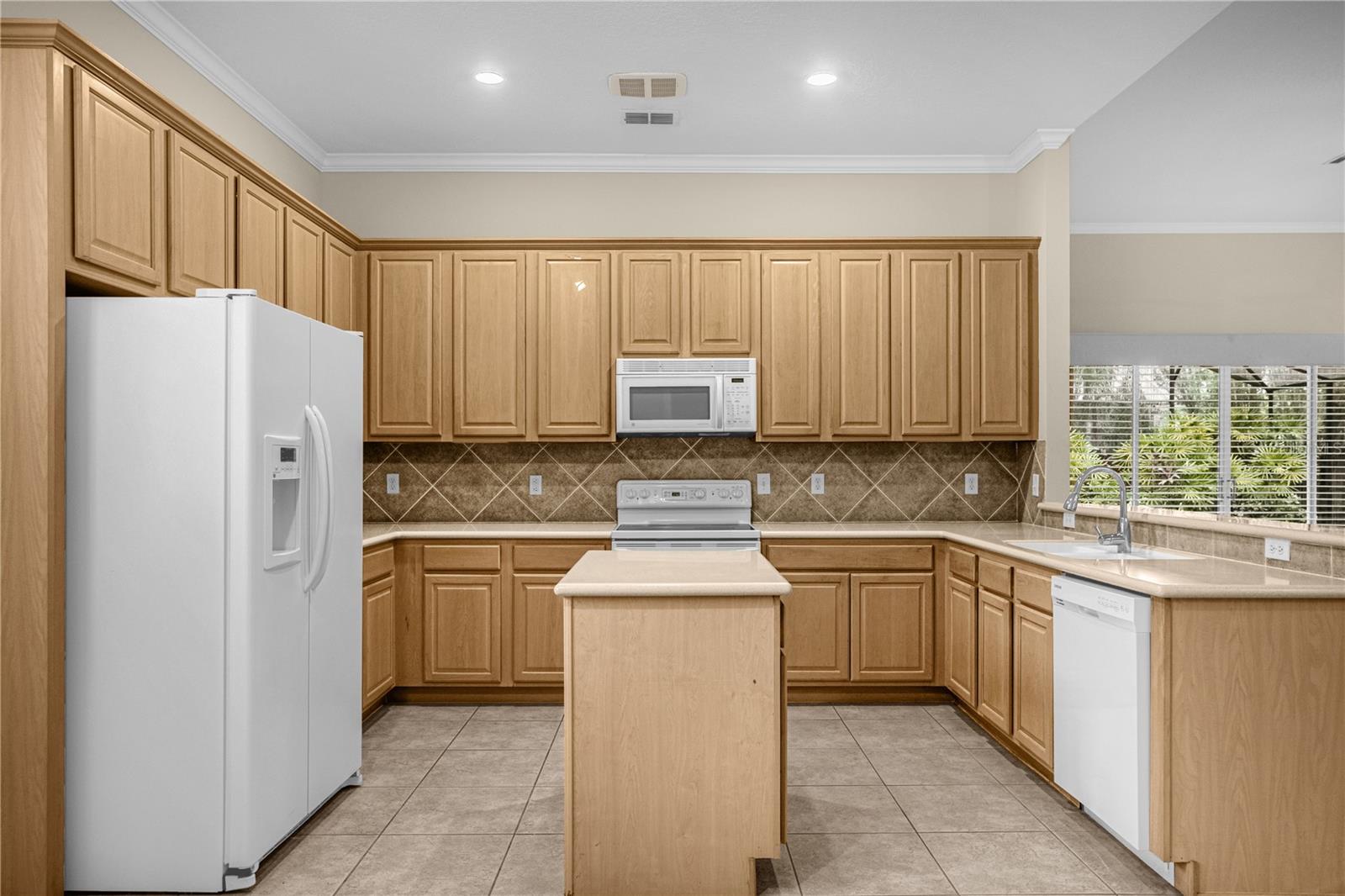 Image 12 of 36 For 10674 Woodchase Circle