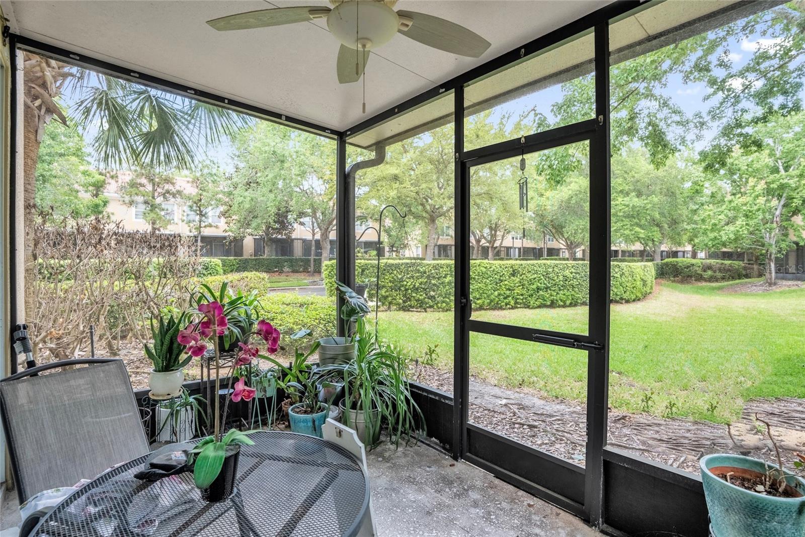 Image 23 of 27 For 6491 Daysbrook Drive 101