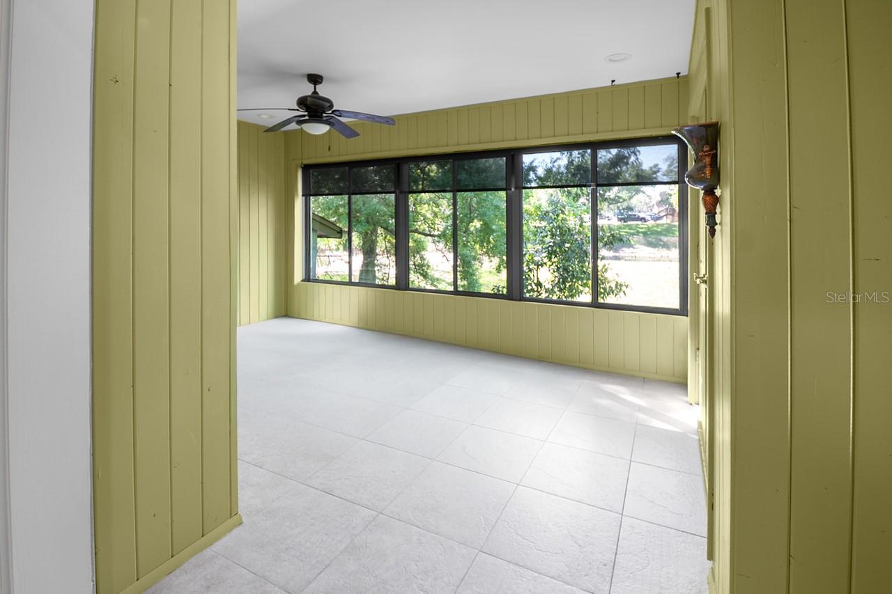 Image 25 of 28 For 16 Escondido Circle 223