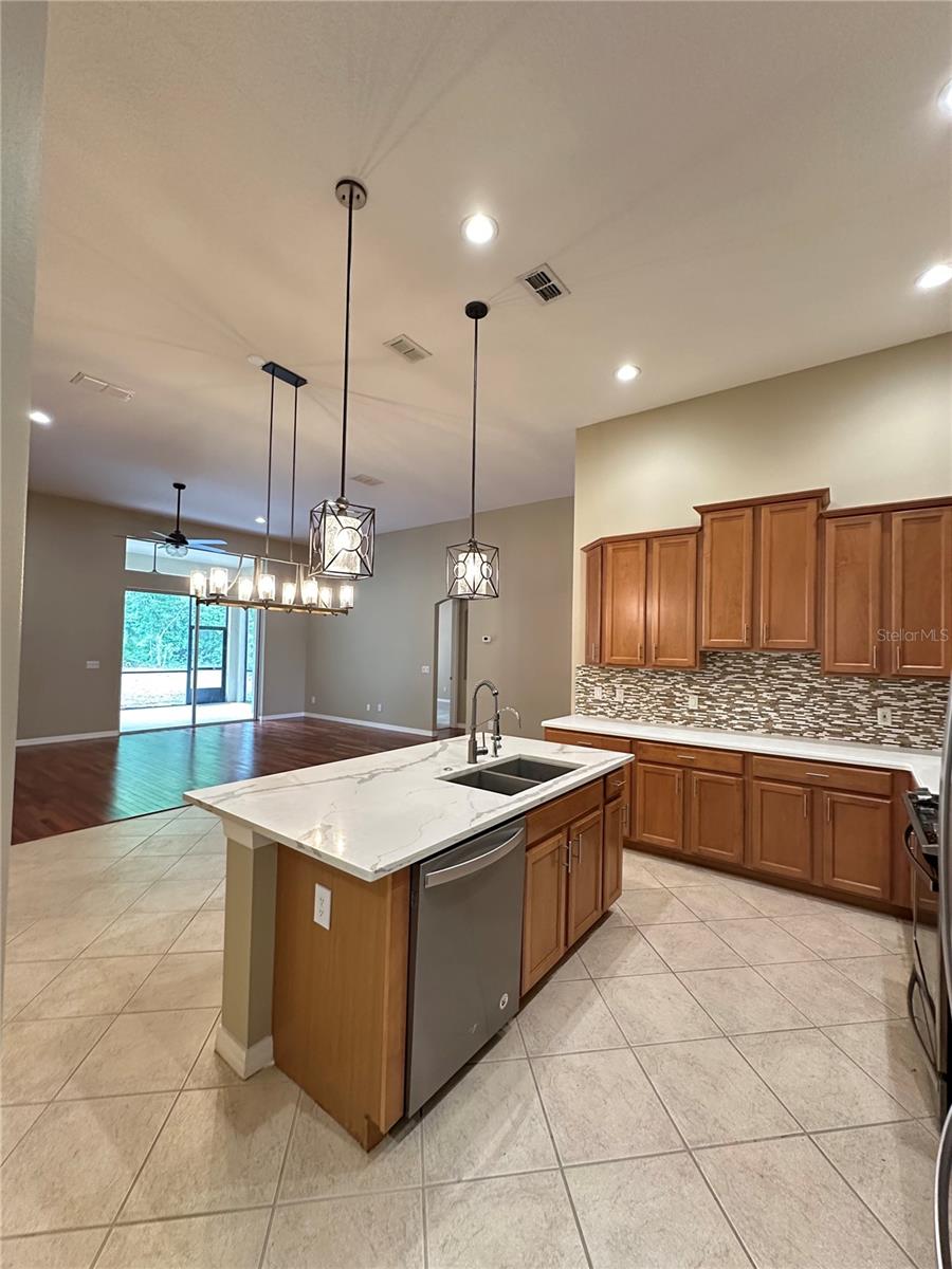 Image 14 of 35 For 1606 Cherry Blossom Terrace