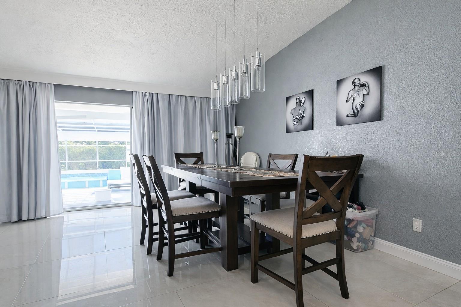 Image 12 of 27 For 1840 Flametree Lane