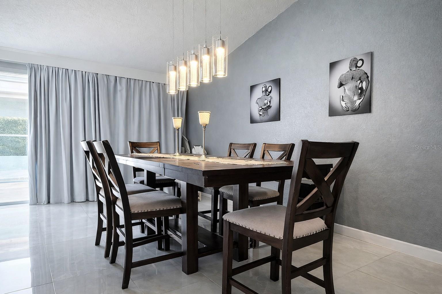 Image 13 of 27 For 1840 Flametree Lane