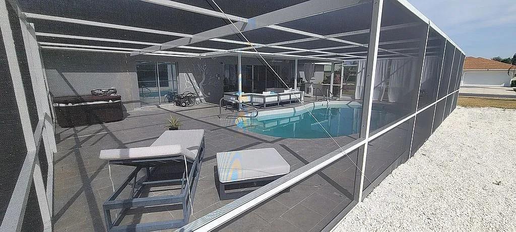 Image 24 of 27 For 1840 Flametree Lane