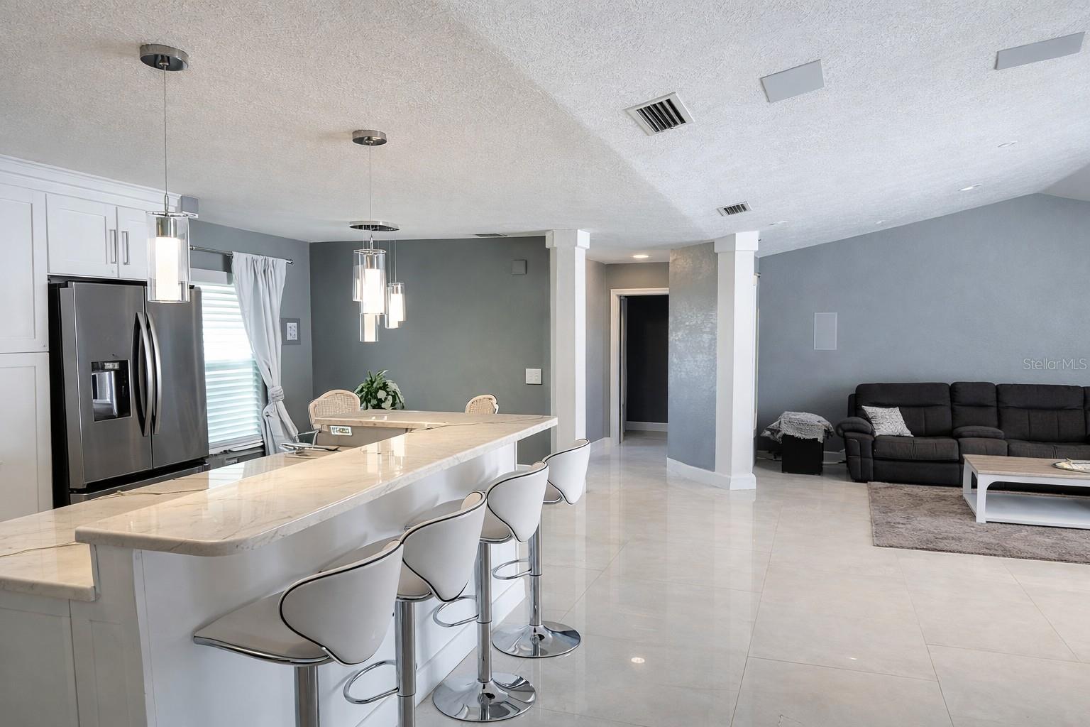 Image 7 of 27 For 1840 Flametree Lane