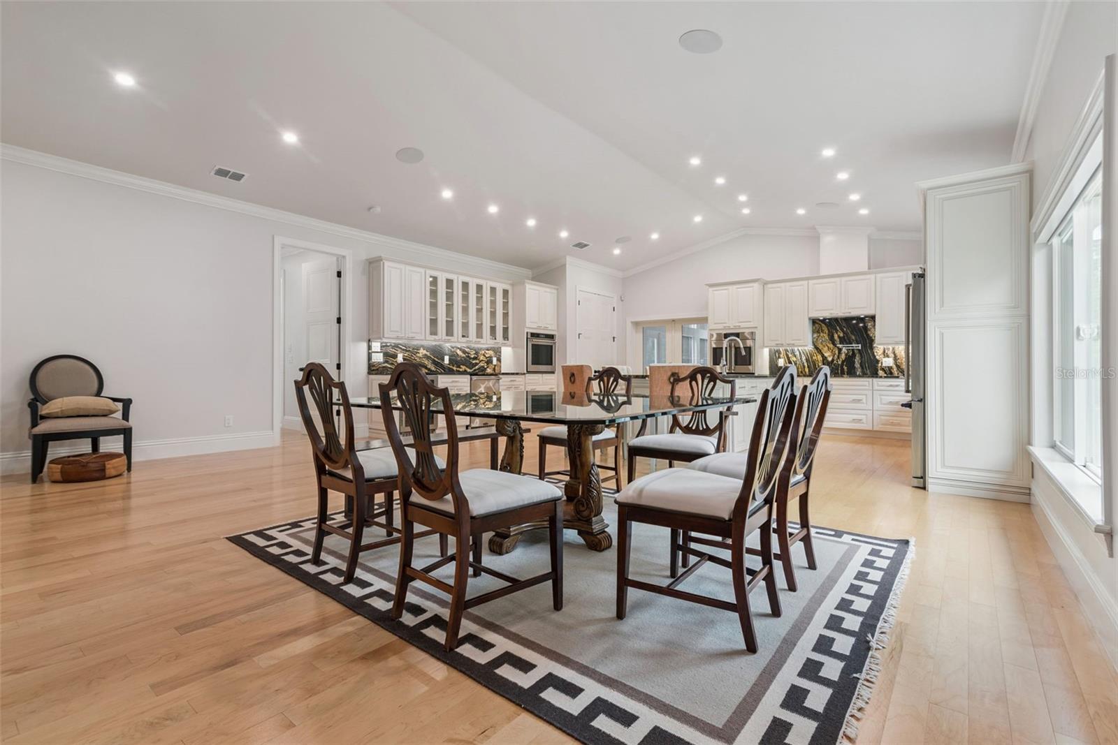 Image 11 of 53 For 1110 Alabama Drive