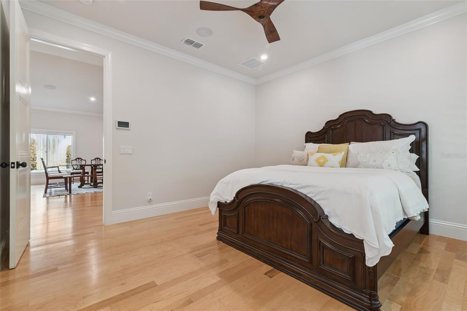 Image 28 of 53 For 1110 Alabama Drive