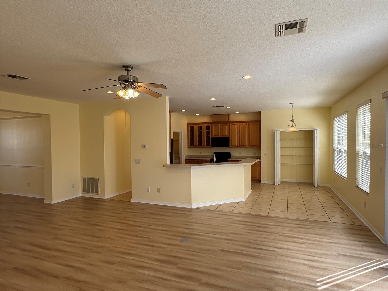 Image 7 of 46 For 1424 Spring Fest Lane