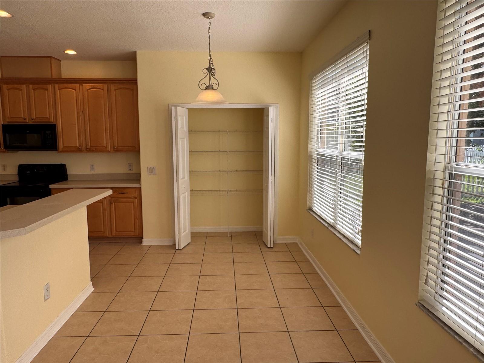 Image 8 of 46 For 1424 Spring Fest Lane