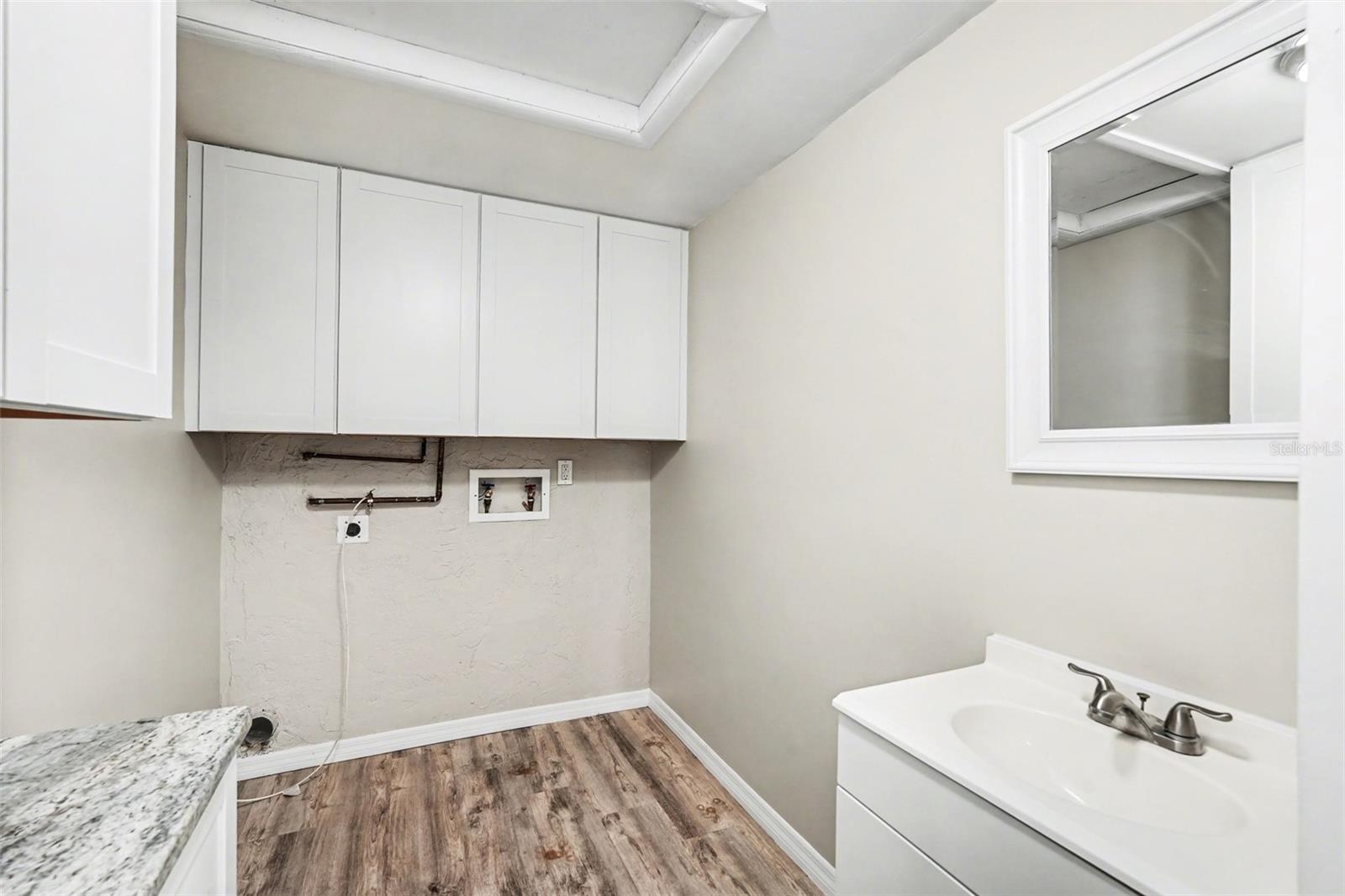 Image 14 of 15 For 7255 Fireside Drive