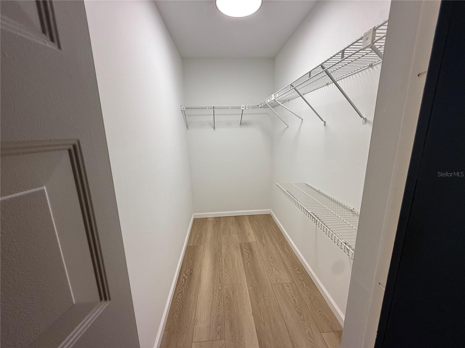 Image 19 of 29 For 110 & 112 Gloucester Blvd 110 & 112