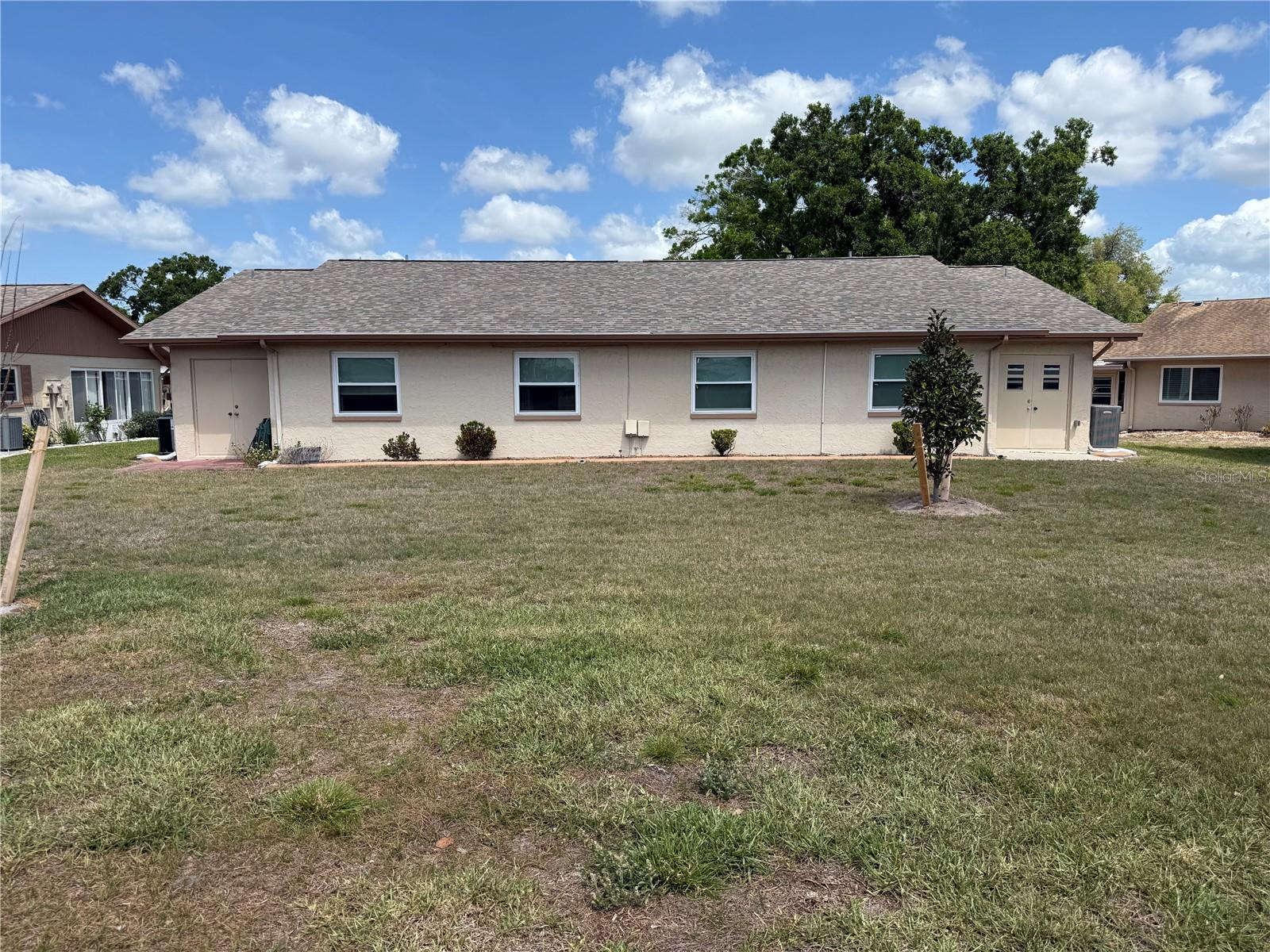 Image 2 of 29 For 110 & 112 Gloucester Blvd 110 & 112