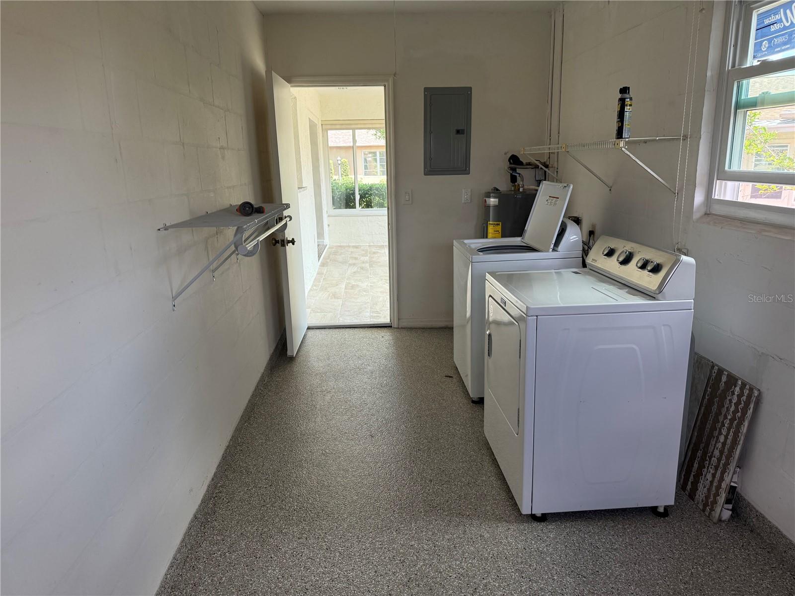 Image 26 of 29 For 110 & 112 Gloucester Blvd 110 & 112