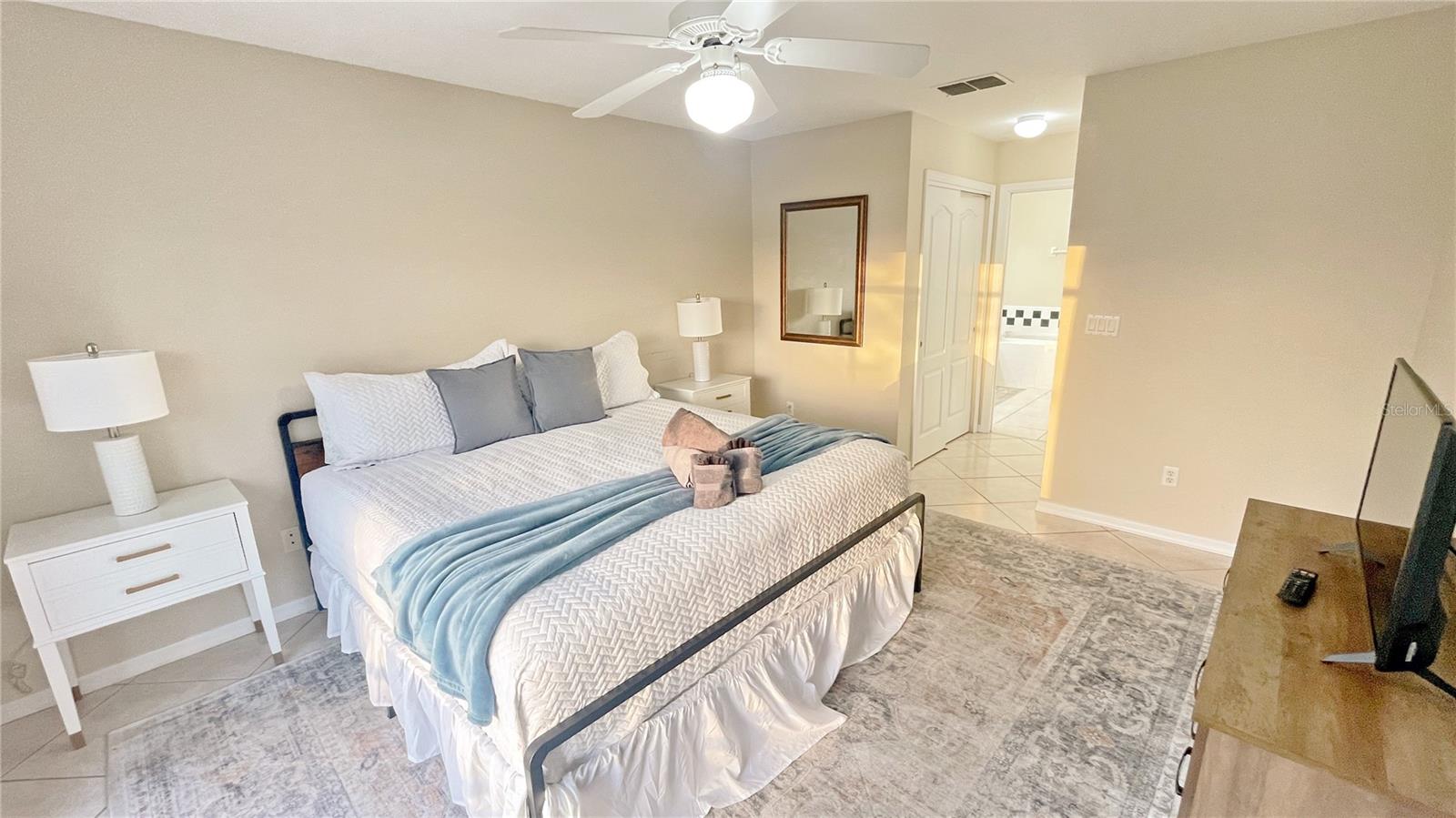 Image 13 of 31 For 642 Pinewood Drive