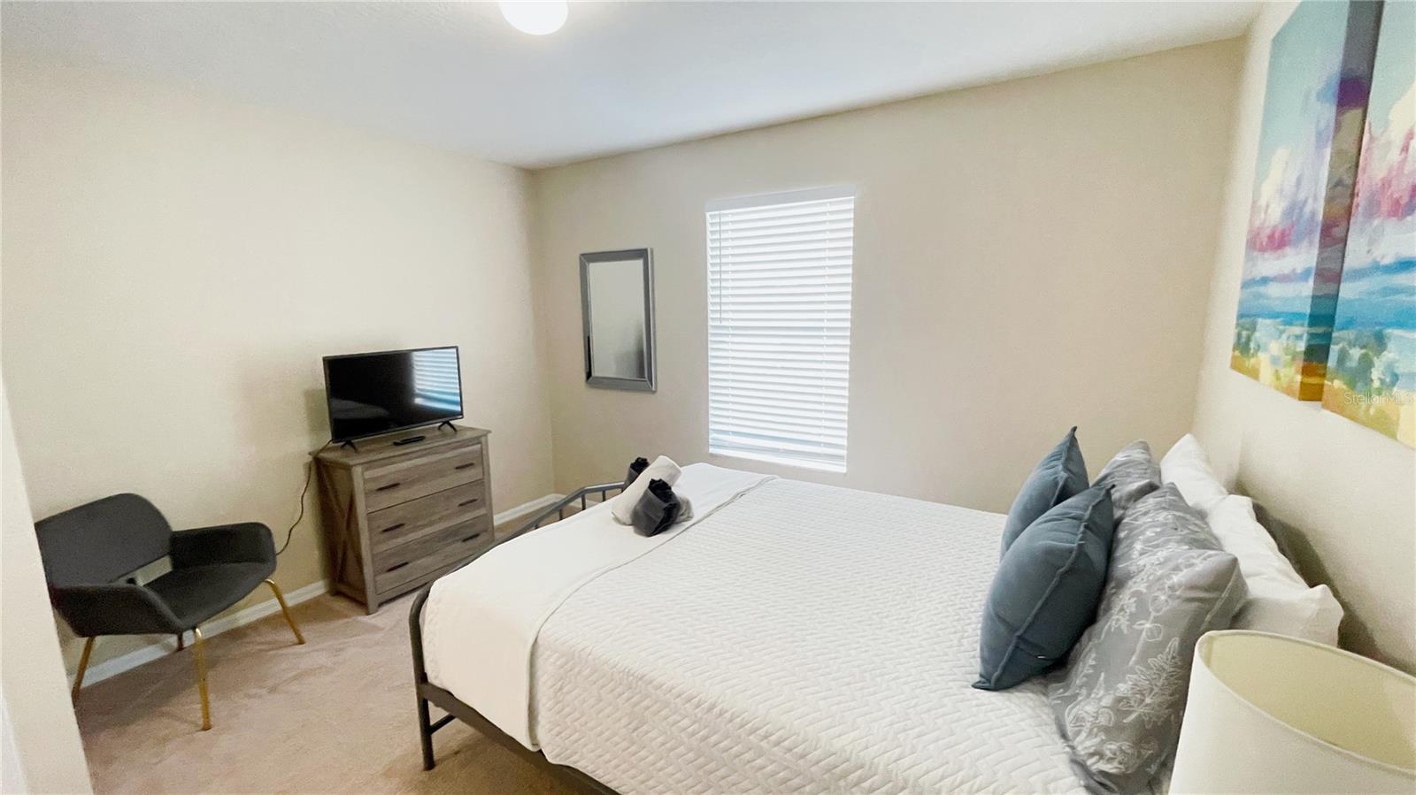 Image 21 of 31 For 642 Pinewood Drive