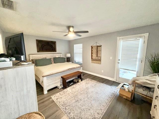 Image 10 of 22 For 219 Pebble Court