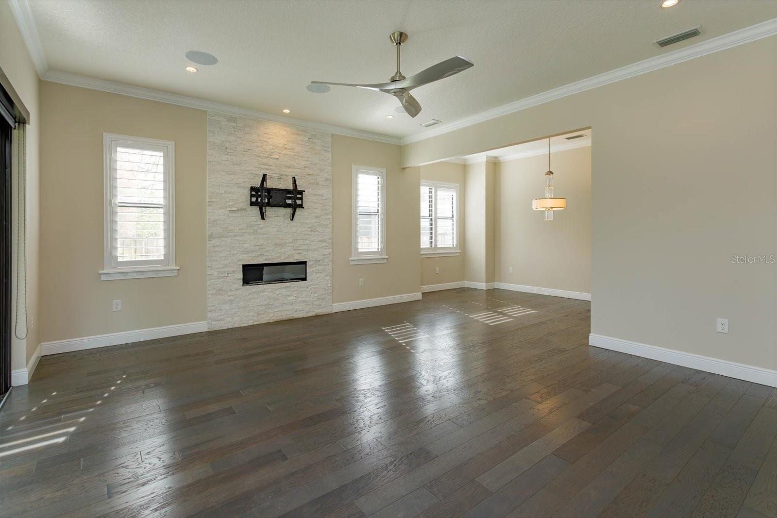 Image 10 of 35 For 1441 Oneco Avenue