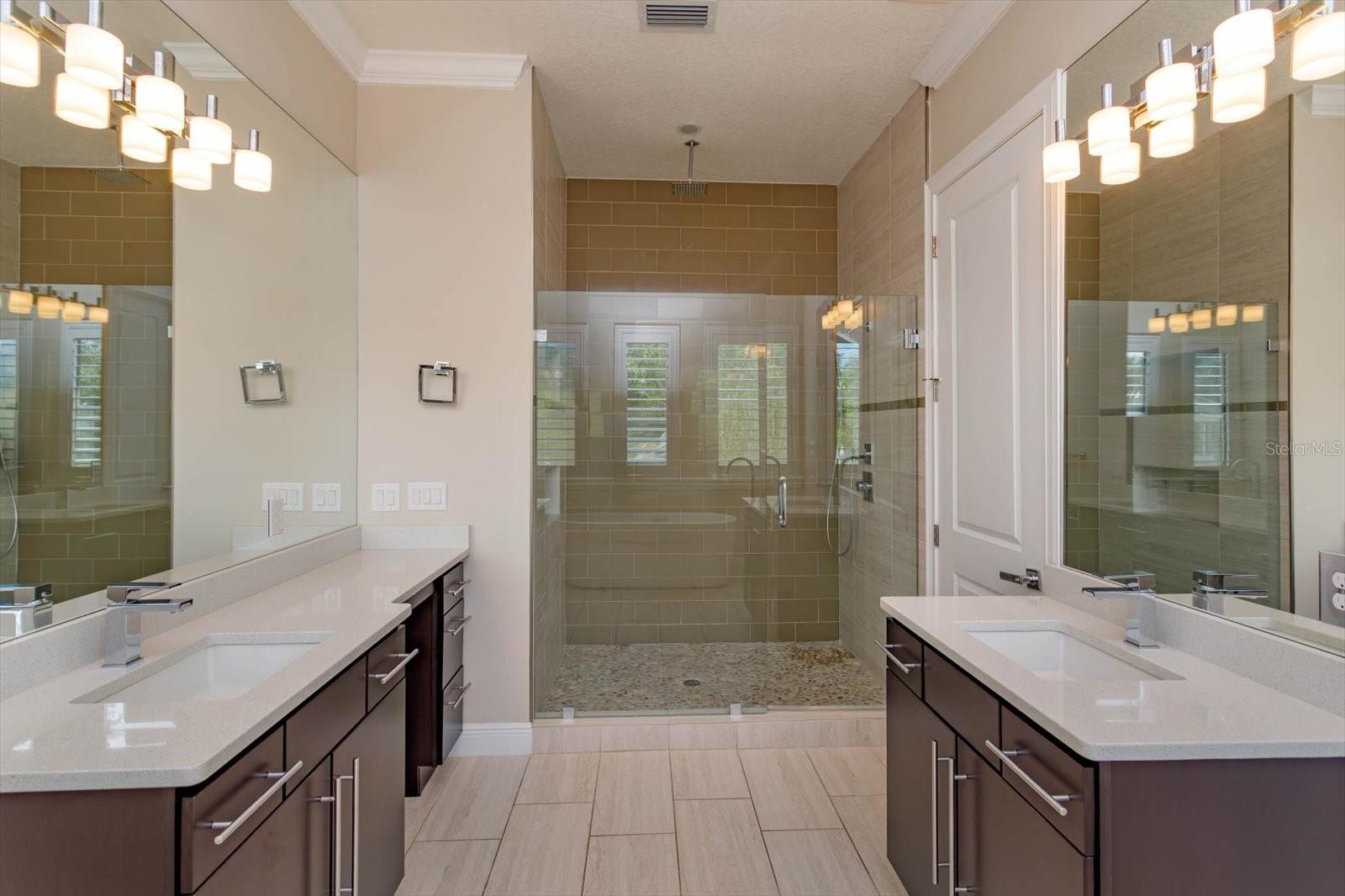 Image 20 of 35 For 1441 Oneco Avenue