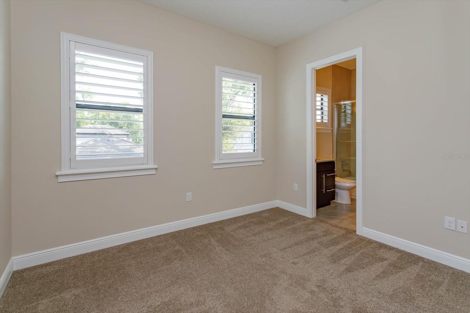 Image 27 of 35 For 1441 Oneco Avenue