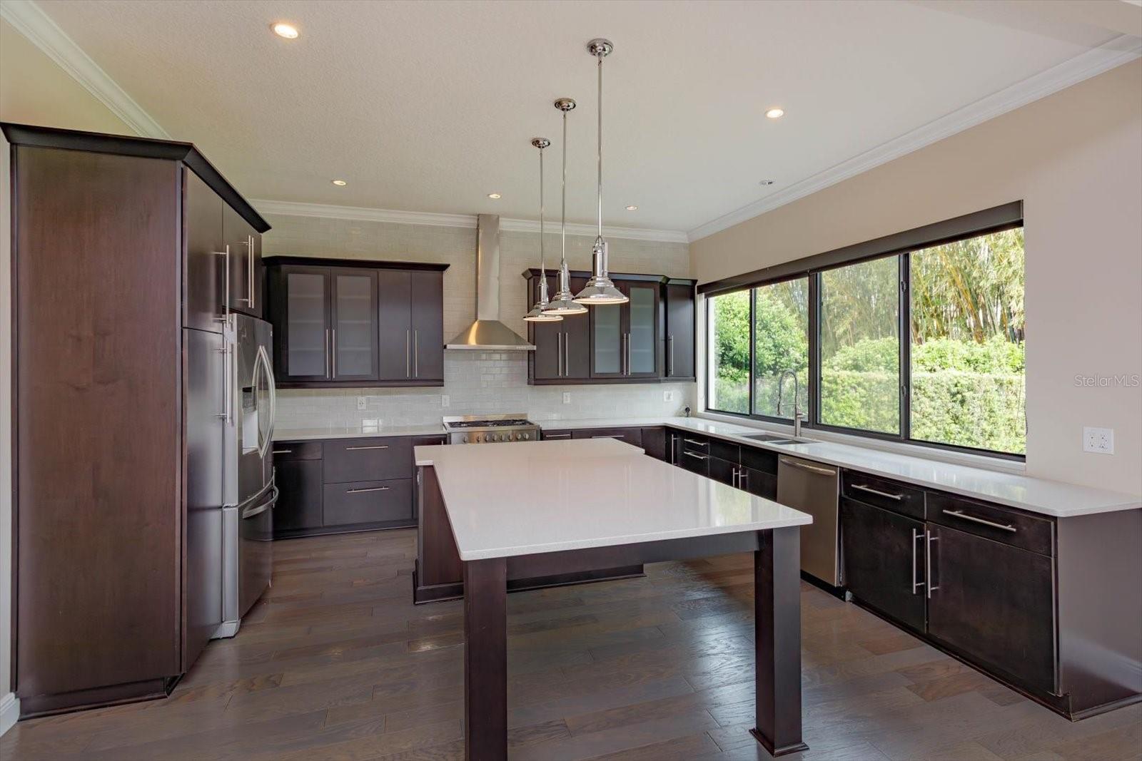 Image 6 of 35 For 1441 Oneco Avenue