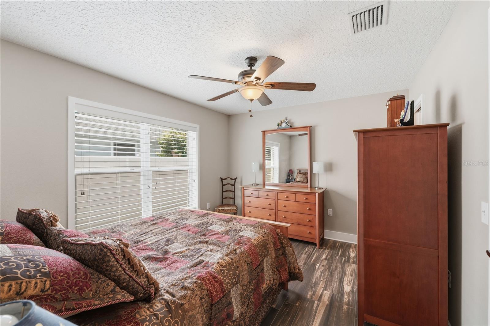 Image 29 of 42 For 546 King Street