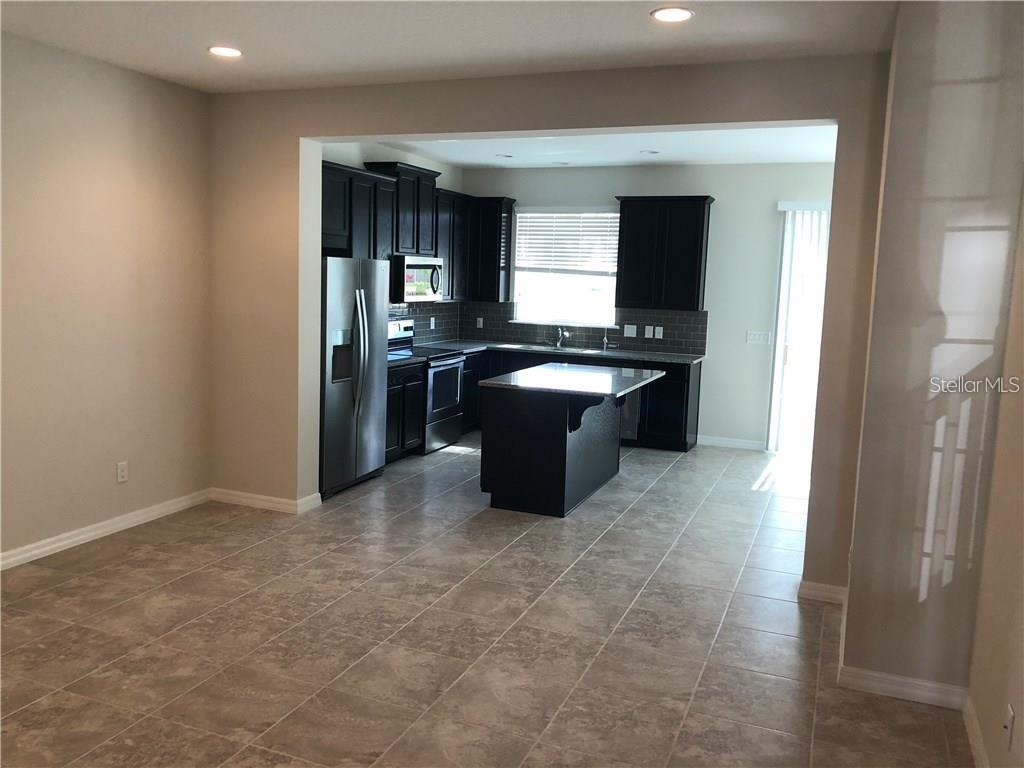 Image 4 of 18 For 3545 Brighton Park Circle