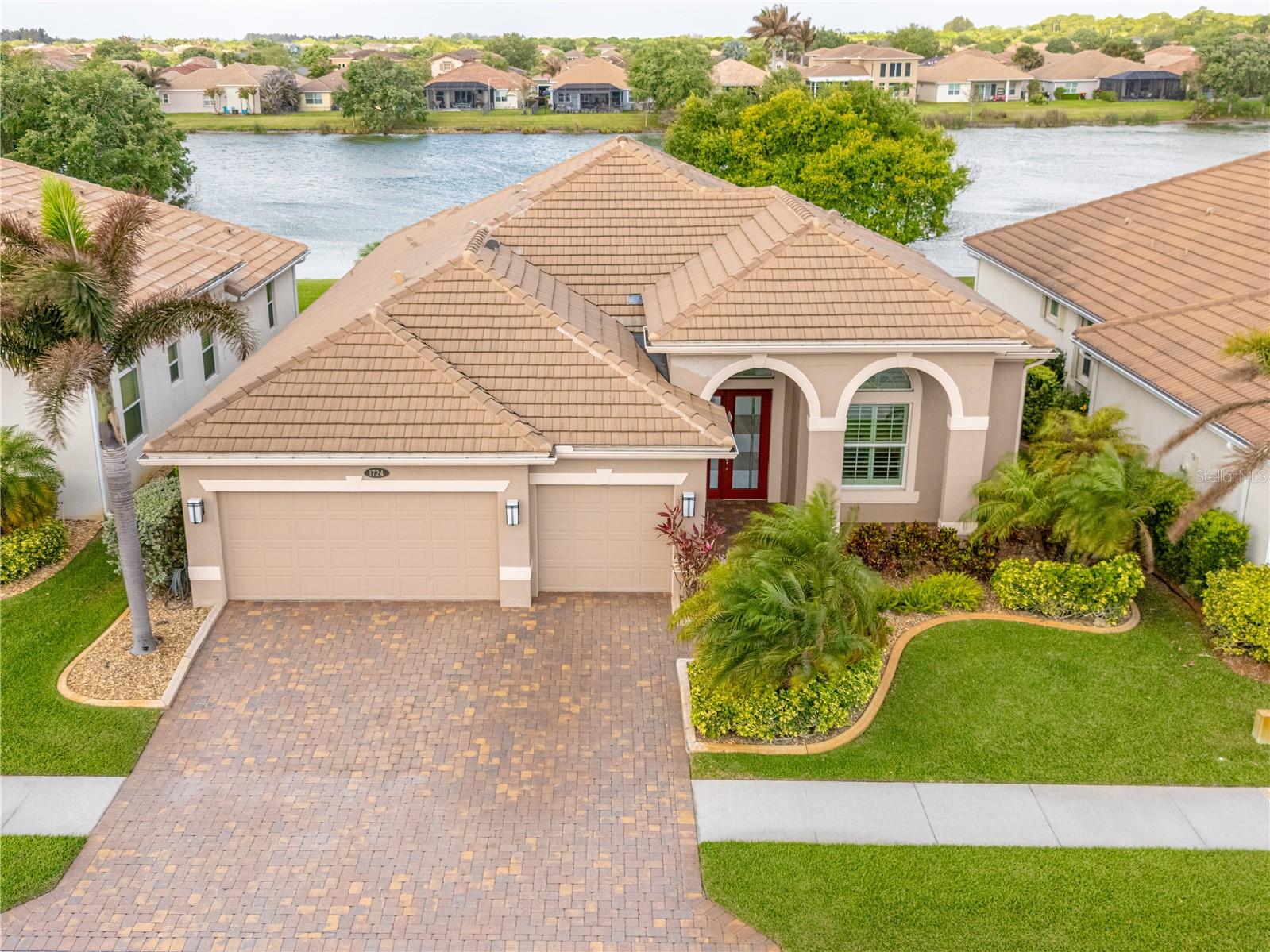 Details for 1724 Belmont Circle Sw, VERO BEACH, FL 32968