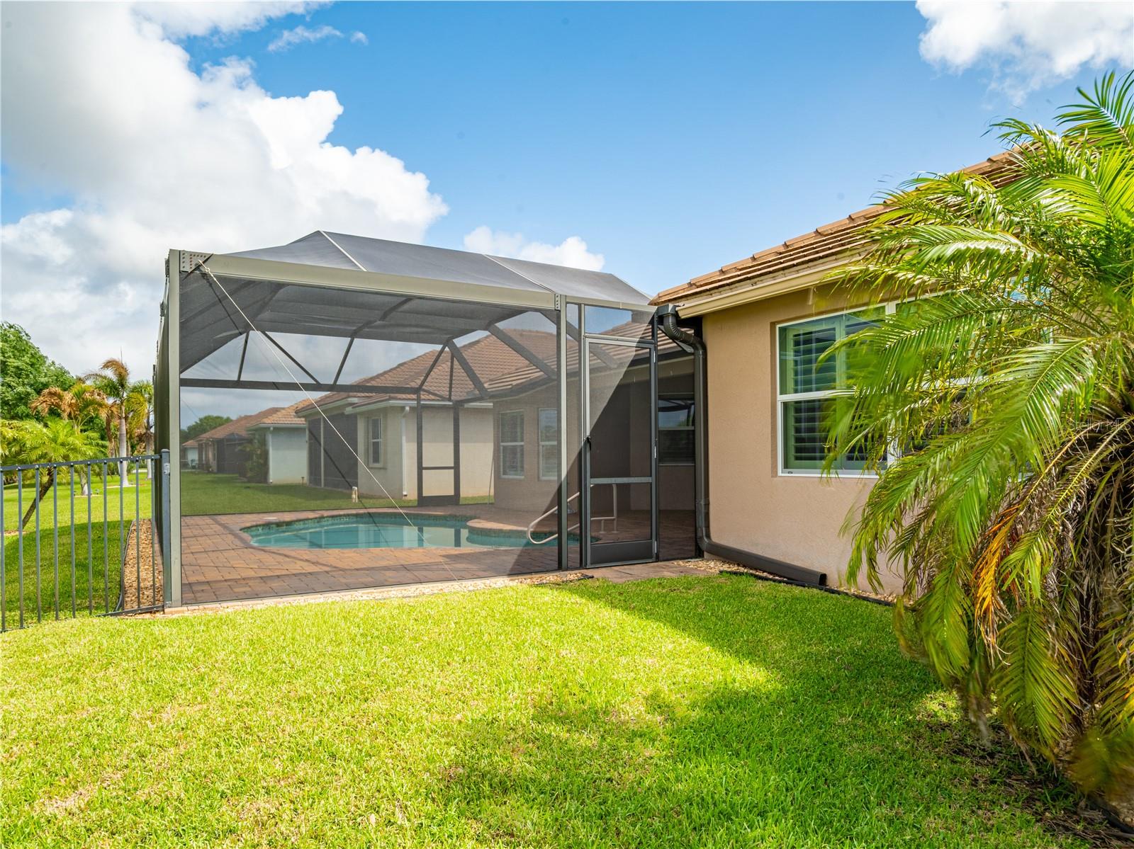 Image 10 of 45 For 1724 Belmont Circle Sw