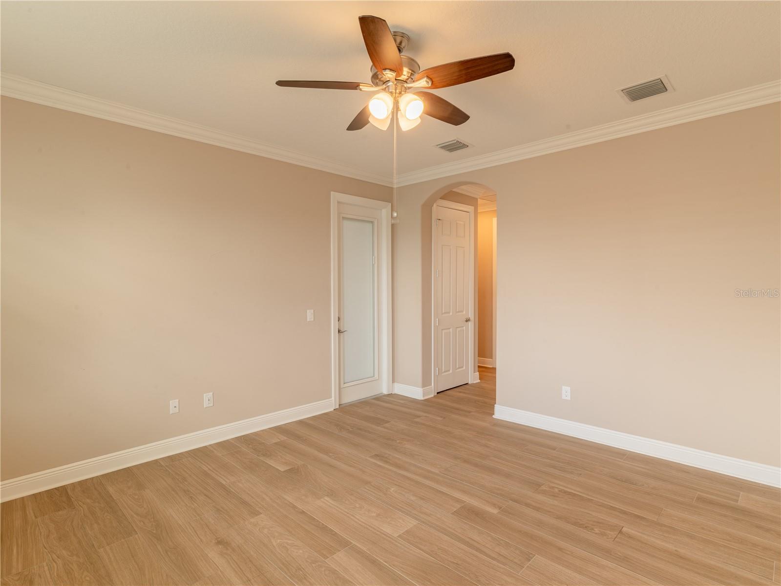 Image 13 of 45 For 1724 Belmont Circle Sw