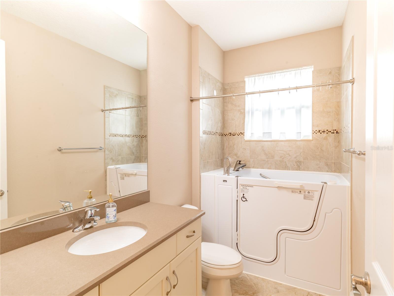 Image 33 of 45 For 1724 Belmont Circle Sw