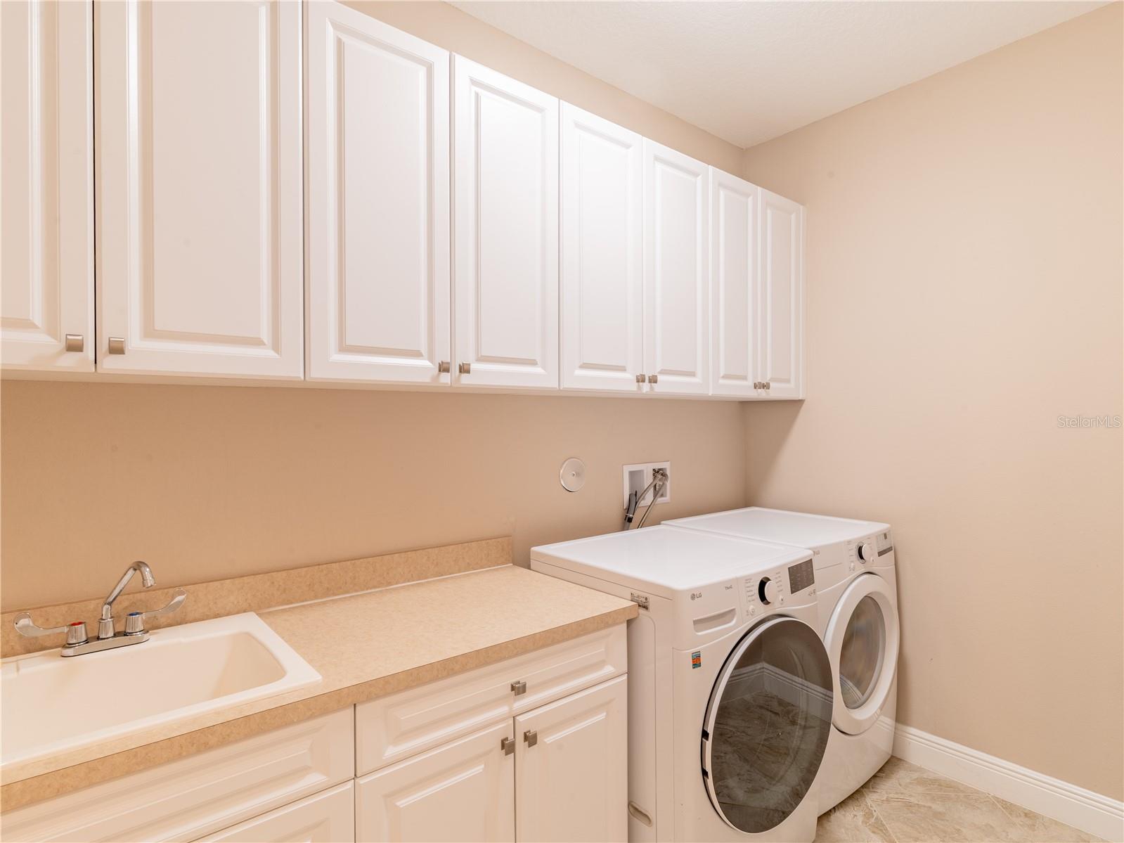 Image 36 of 45 For 1724 Belmont Circle Sw