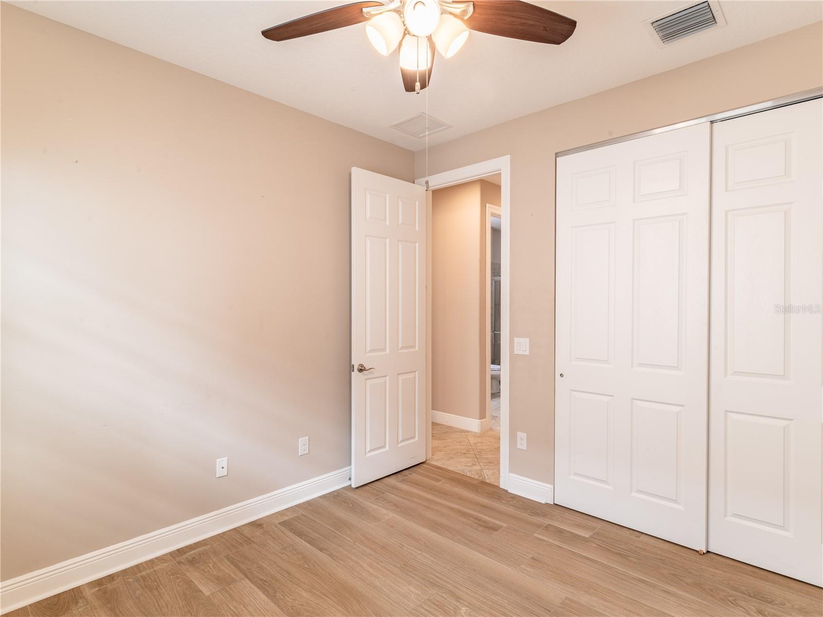 Image 39 of 45 For 1724 Belmont Circle Sw