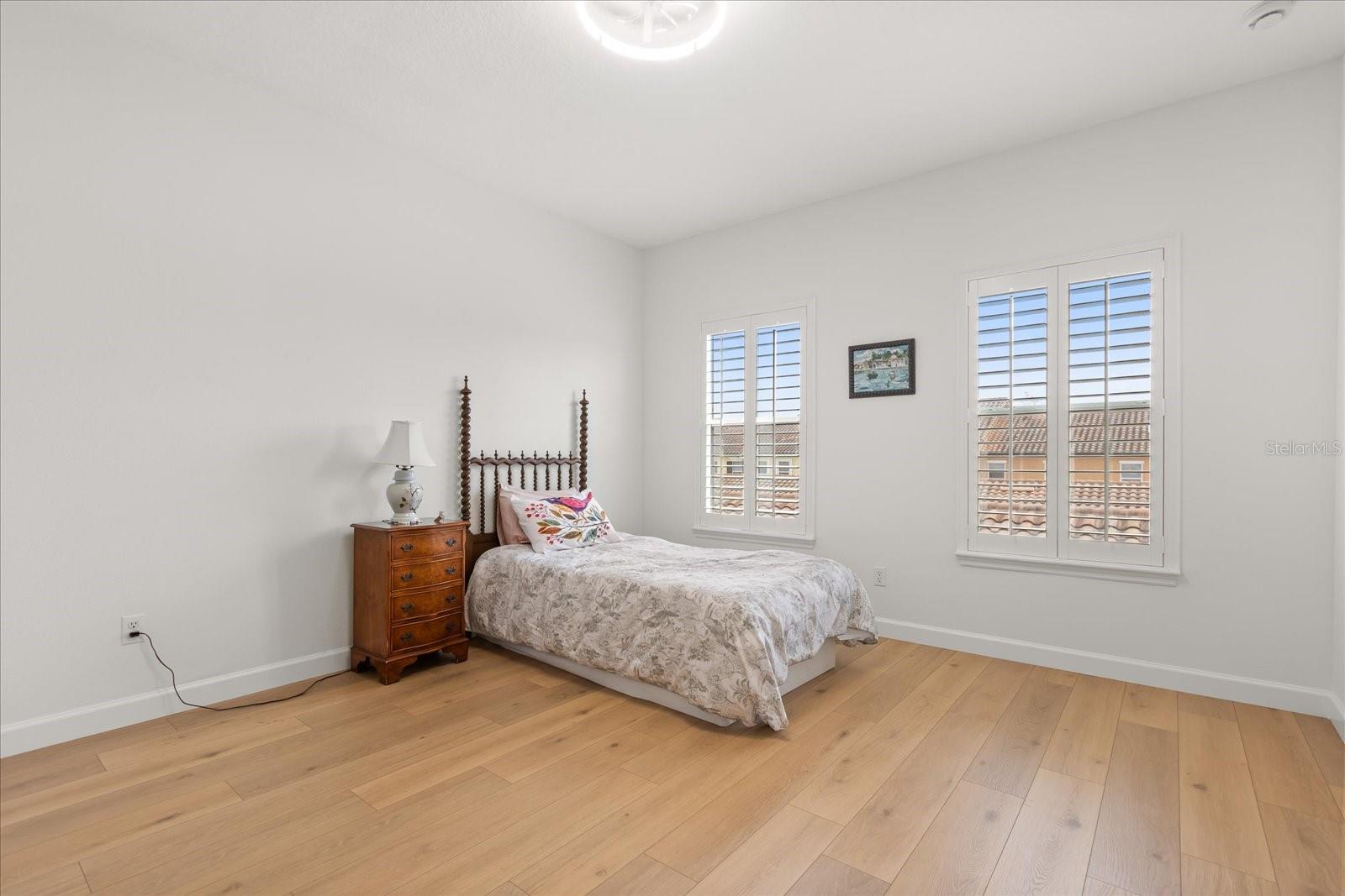 Image 26 of 44 For 1161 Charming Street