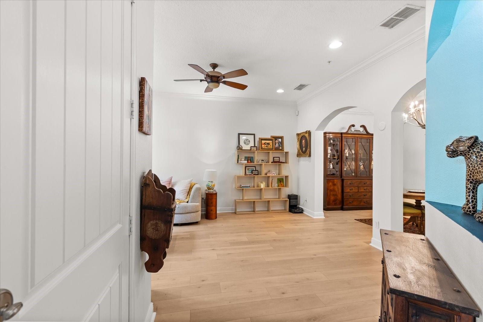 Image 4 of 44 For 1161 Charming Street