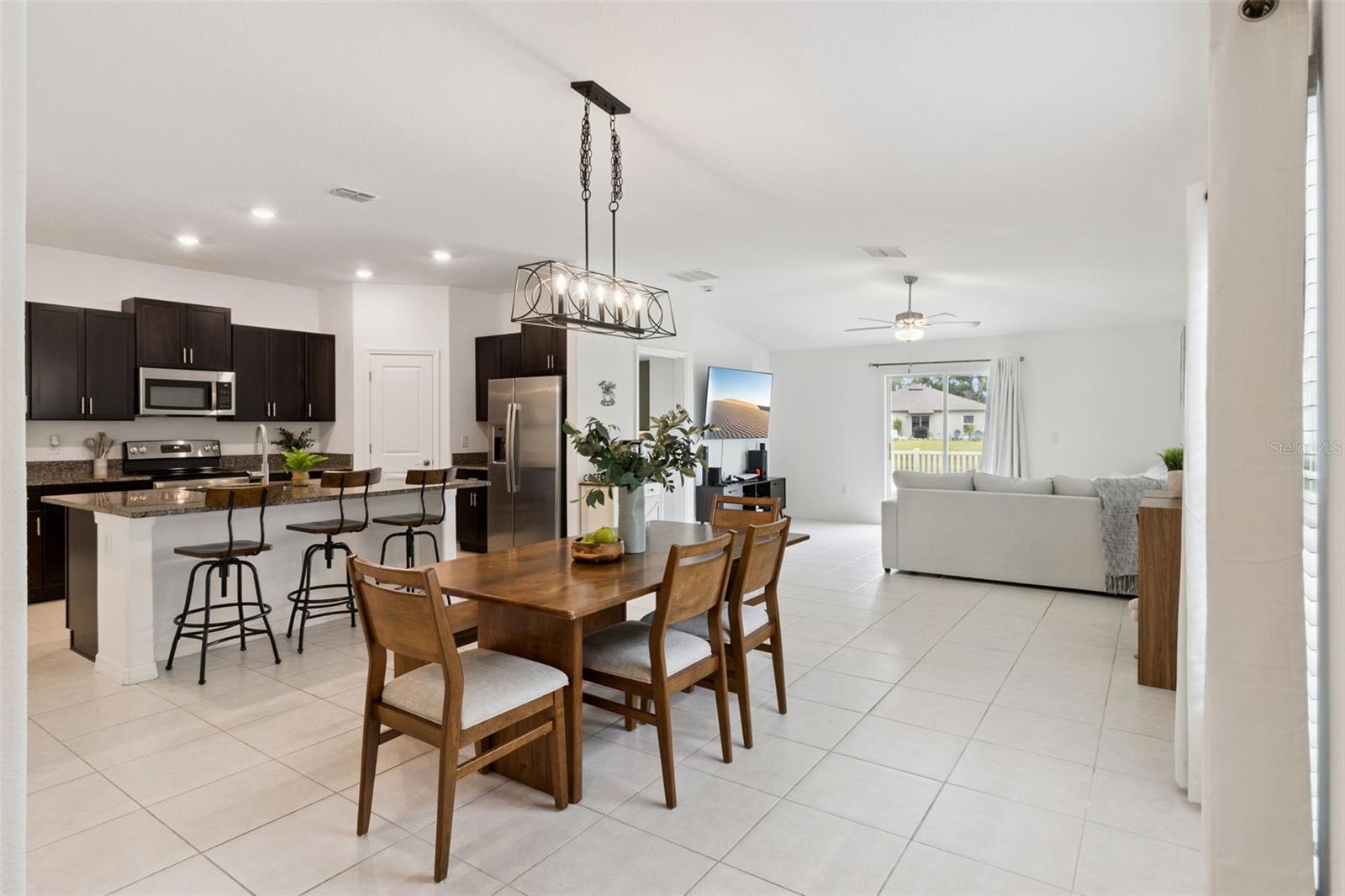 Image 10 of 39 For 4334 Trotters Way