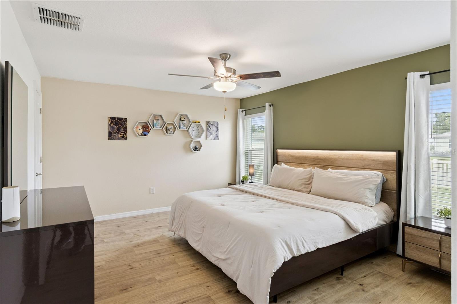 Image 21 of 39 For 4334 Trotters Way