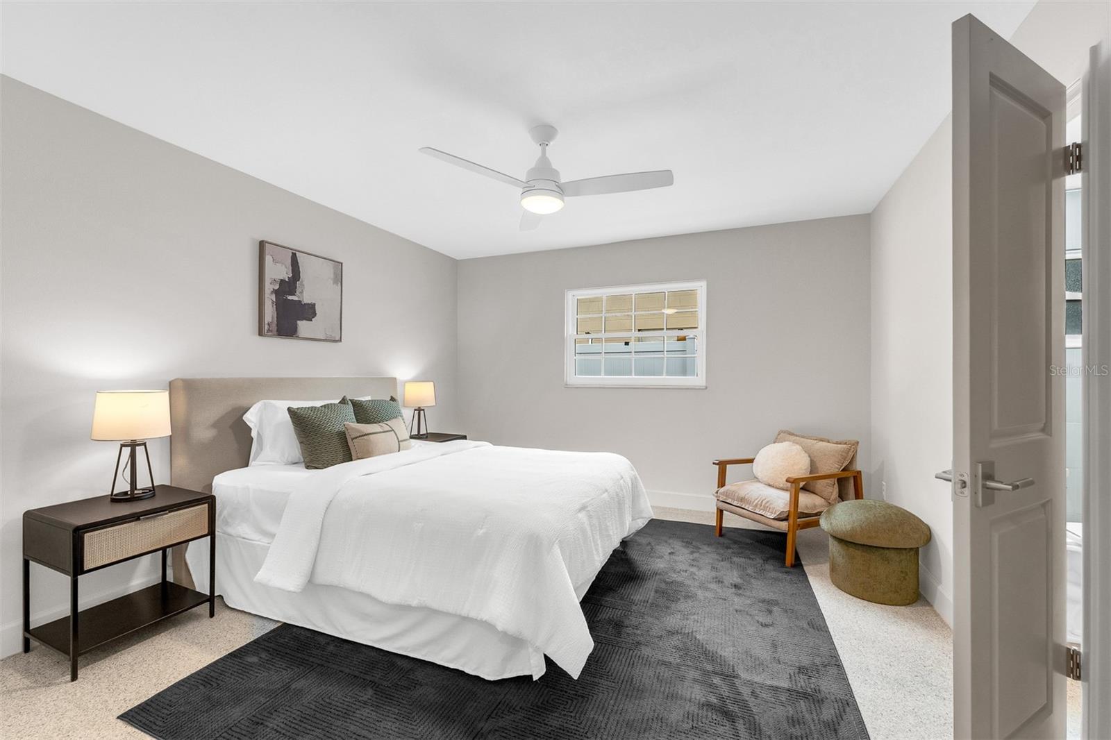 Image 22 of 50 For 639 Friar Road