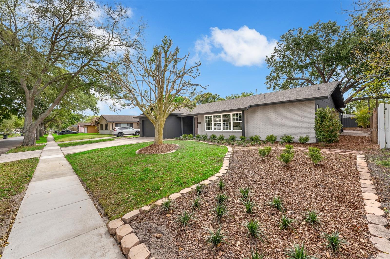 Image 47 of 50 For 639 Friar Road