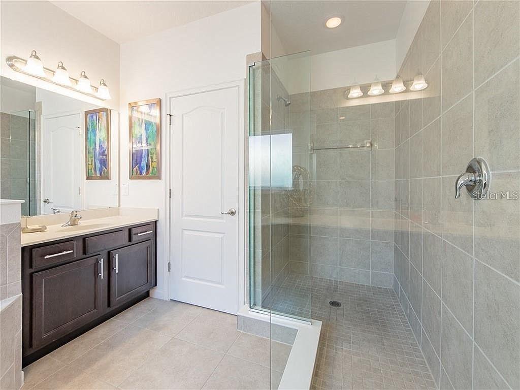 Image 9 of 17 For 4357 Acorn Court